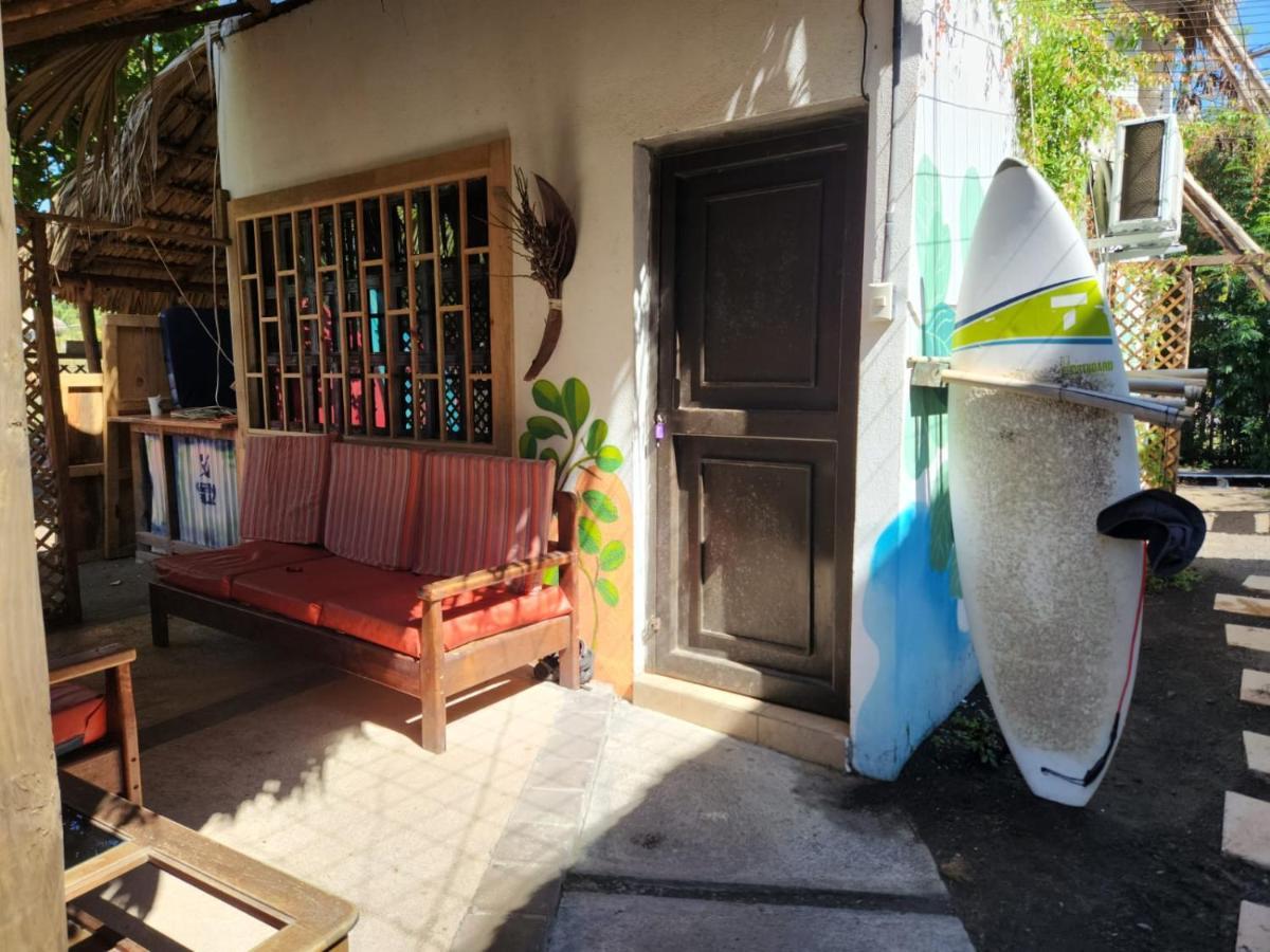 Green Belly Surf Hostel El Paredón Buena Vista Dış mekan fotoğraf
